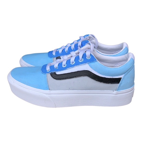 Vans Shoes - Vans Womens Old Skool Leather Pop Skate shoes True White/ Blue Size 8